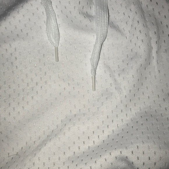 Champion - Picture 4 of 8